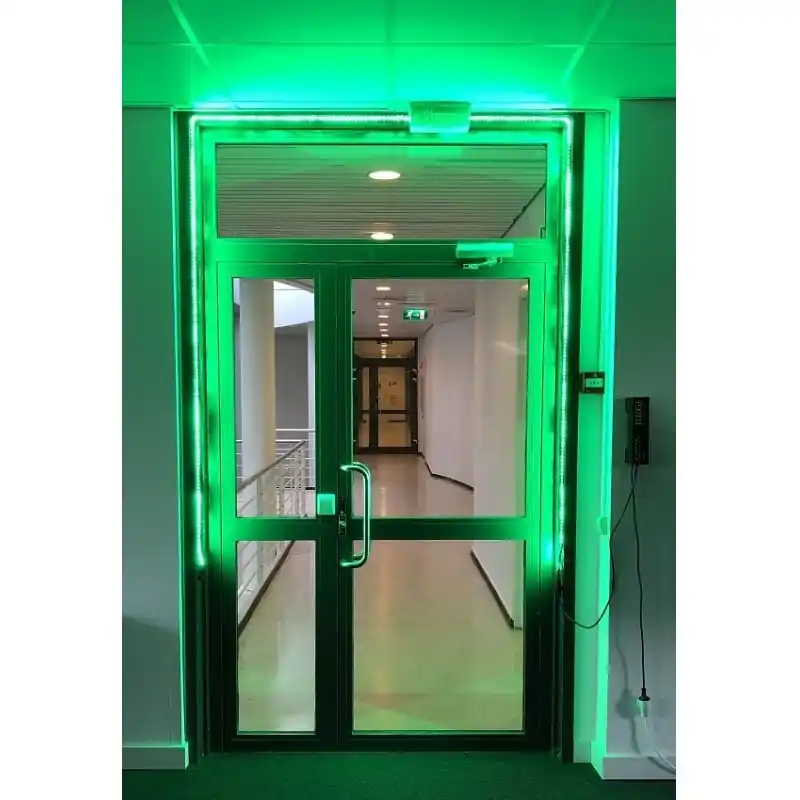 Lågt pris Eledge Nödljuspaket Med Batteri & Grön LED-slinga