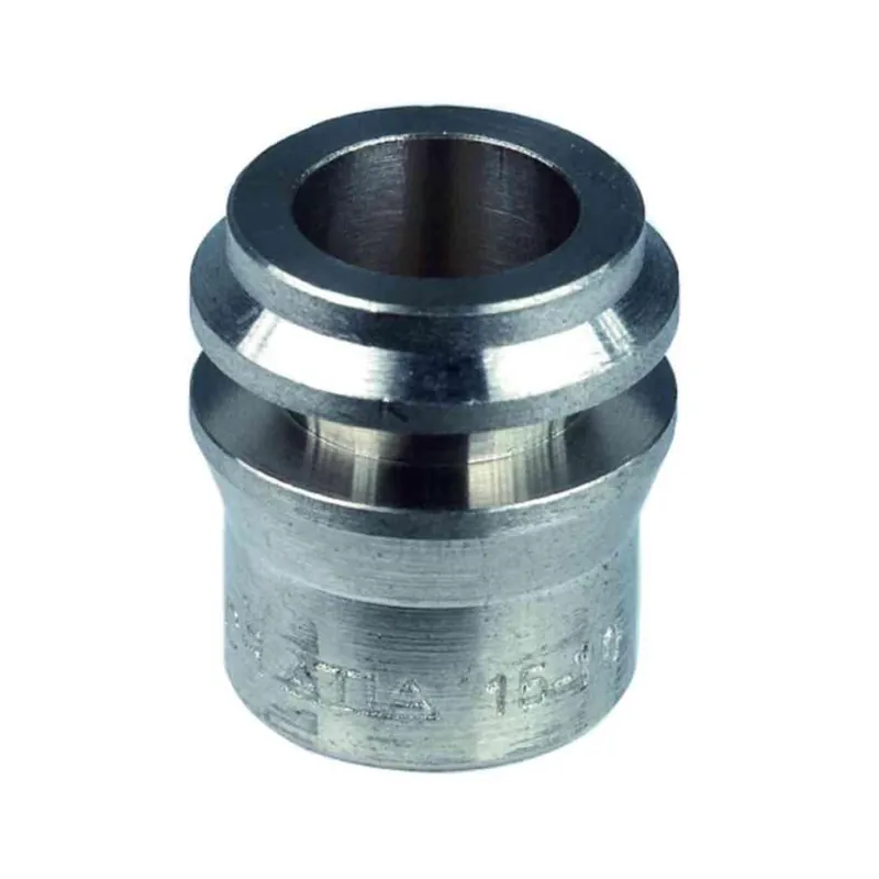 Nedsatt pris Kopparrörs Förminskning 15x10mm Gelia