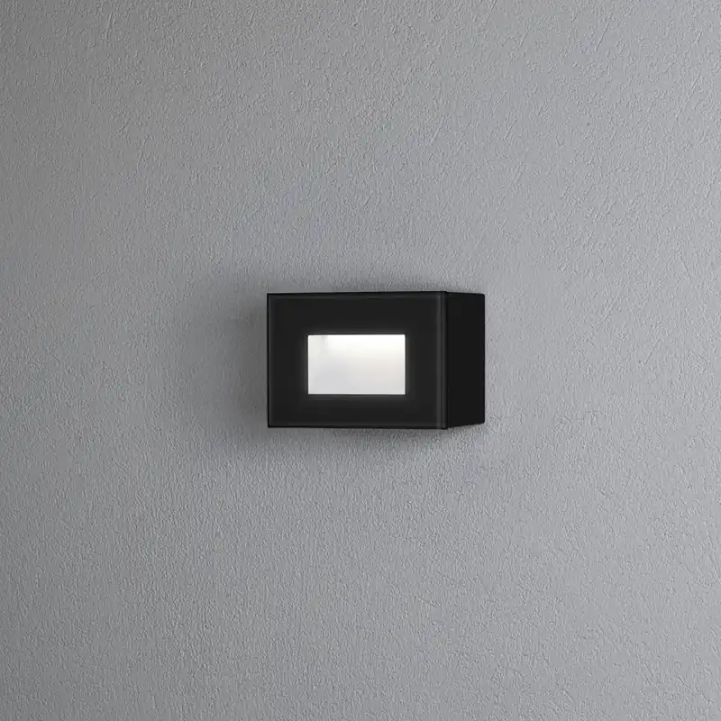 I lager Chieri Vägglykta LED 4W 230-240V IP54 Svart Konstsmide
