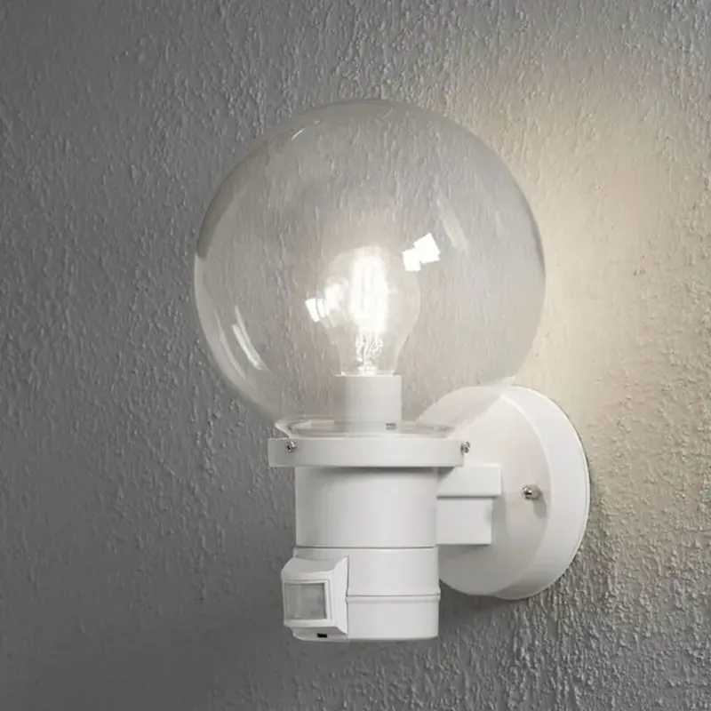 Nemi Vägglykta E27 PIR 230-240V IP44 Vit Konstsmide Erbjudandepris